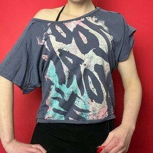 Purple / grey graphic  tee shirt 💜🩶​​​​​​​​​​​​​​